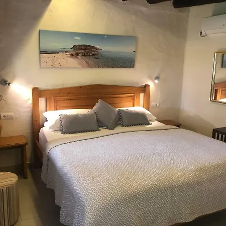 Finca Toni * Sant Jordi de ses Salines